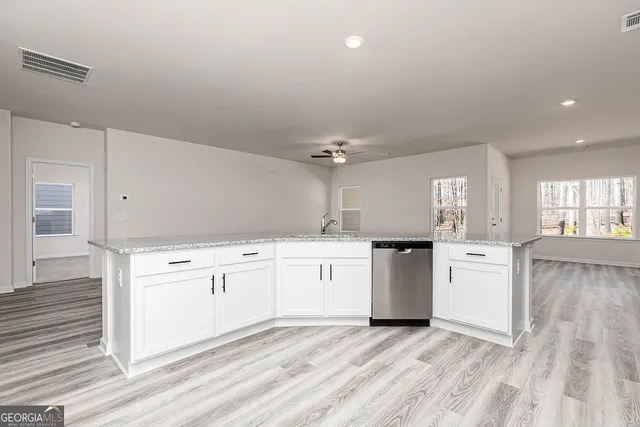 $348,900 | 205 Katelyn Way, Villa Rica, GA 30180