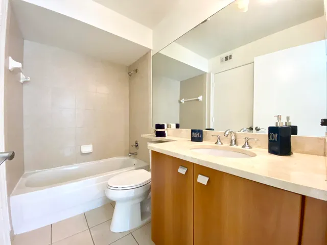 $2,400 | 1001 Crystal Way, Unit P, Delray Beach, FL 33444