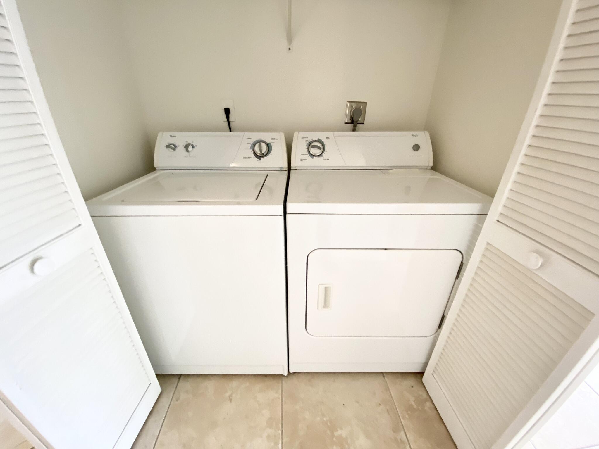 1001 Crystal Way, Unit P Delray Beach, FL 33444 - Photo 15 of 50 IMG_6294