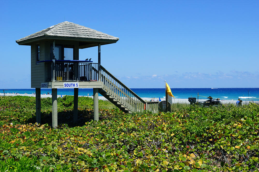 1001 Crystal Way, Unit P Delray Beach, FL 33444 - Photo 36 of 50 beach1 copy