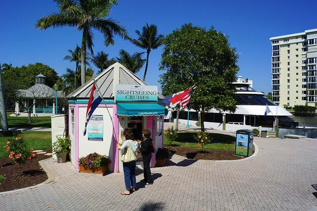 $2,400 | 1001 Crystal Way, Unit P, Delray Beach, FL 33444