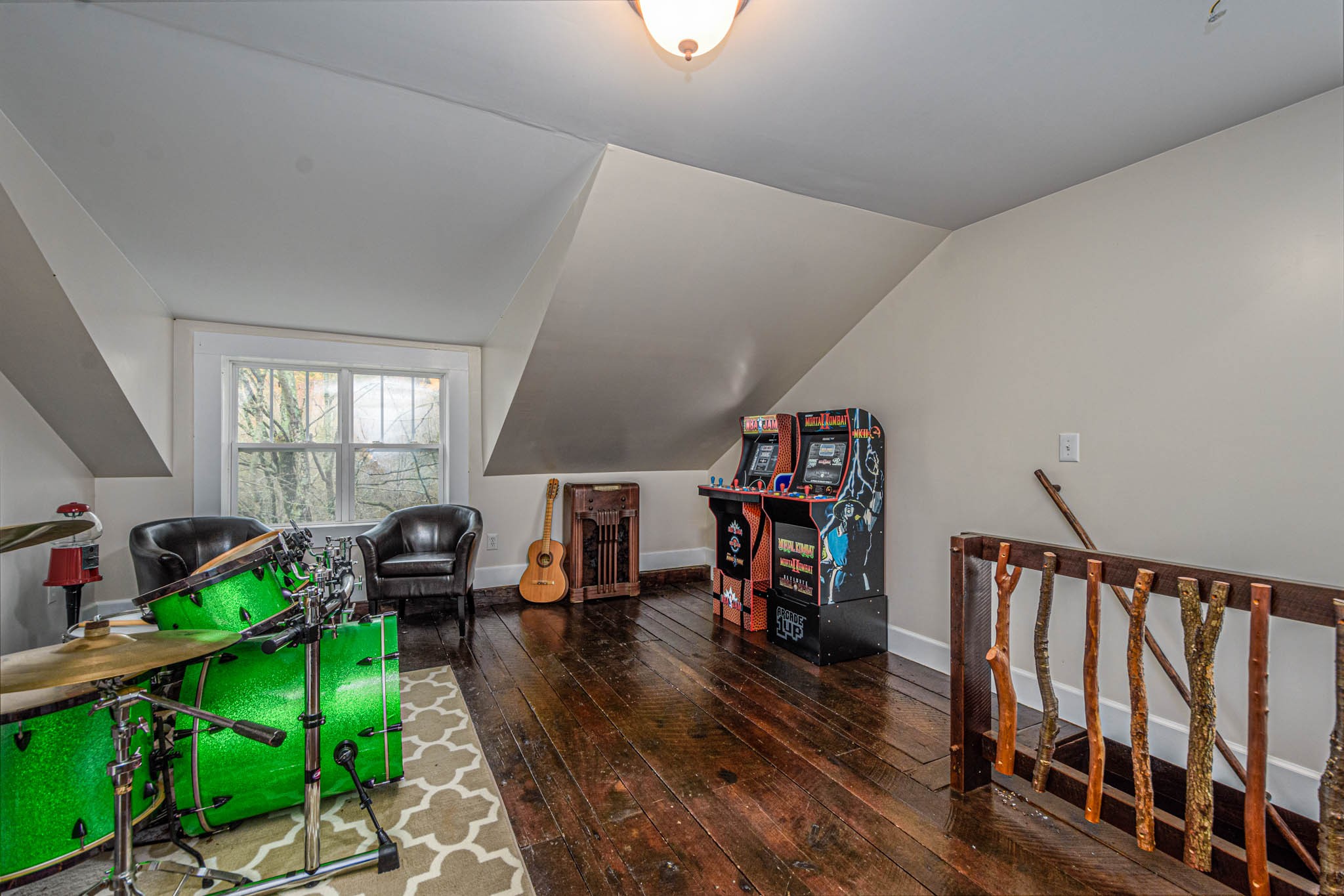 1828 Bunker Hill Road Pulaski, TN 38478 - Photo 35 of 57 a living room with furniture a window and gym equipment