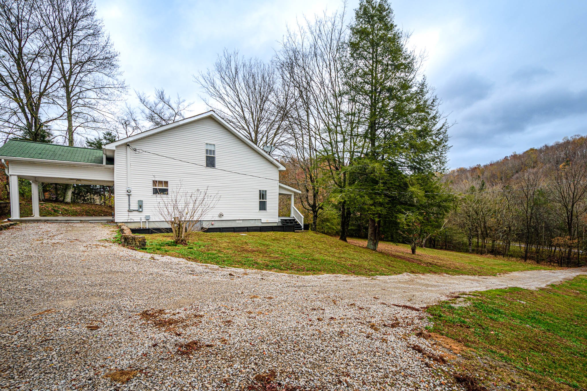 1828 Bunker Hill Road Pulaski, TN 38478 - Photo 53 of 57 a view of a house with backyard and trees