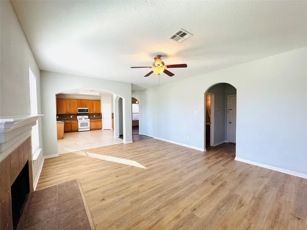 $2,050 | 25222 Ibris Ranch Drive, Katy, TX 77494