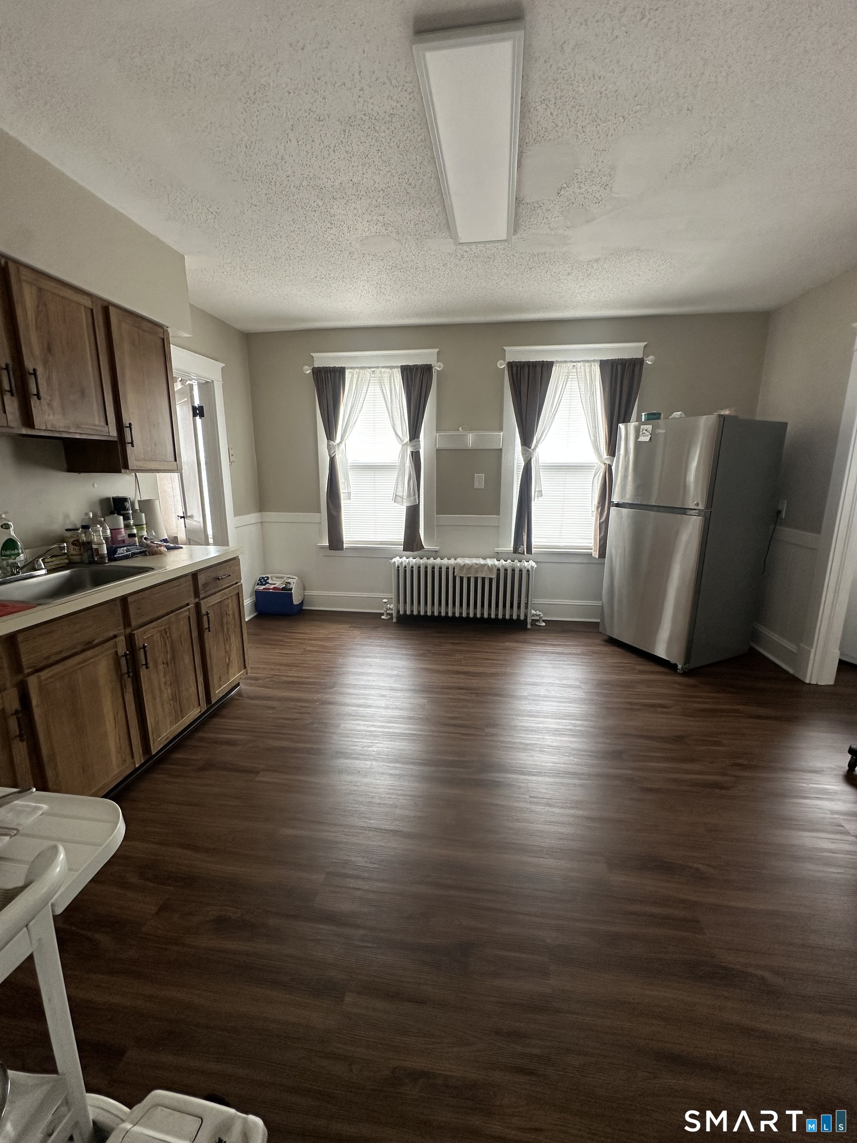 72 Chambers Street, Unit 2 Waterbury, CT 06708 - Photo 2 of 15