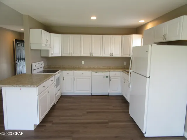 $1,695 | 1613 Minnesota Avenue, Lynn Haven, FL 32444