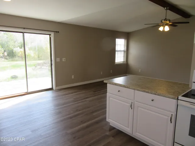 $1,695 | 1613 Minnesota Avenue, Lynn Haven, FL 32444