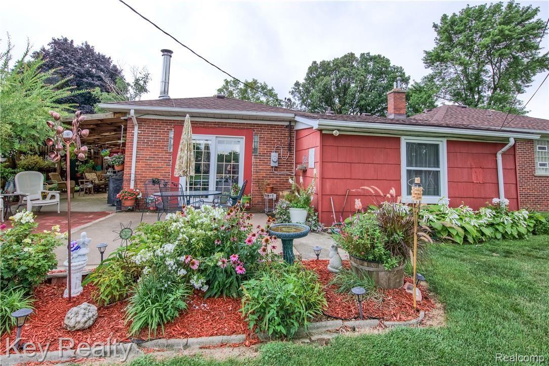 21912 Superior Road Taylor, MI 48180 - Photo 6 of 25 Smaller 21912 Superior-10.jpg