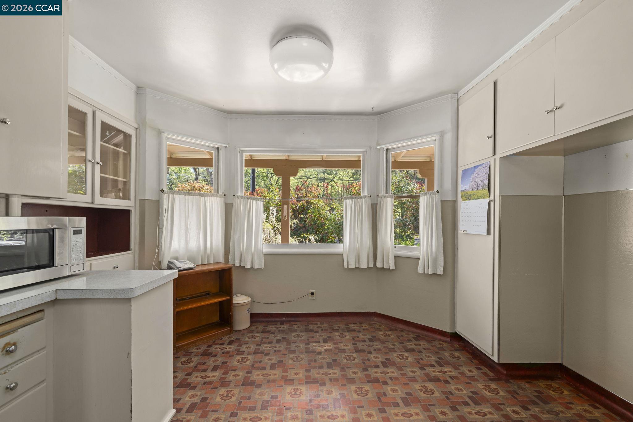 847 Acalanes Road Lafayette, CA 94549 - Photo 14 of 30