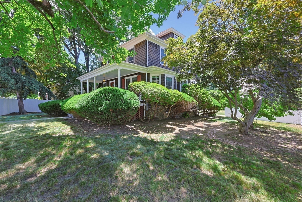 412 Neponset Street Canton, MA 02021 - Photo 4 of 39