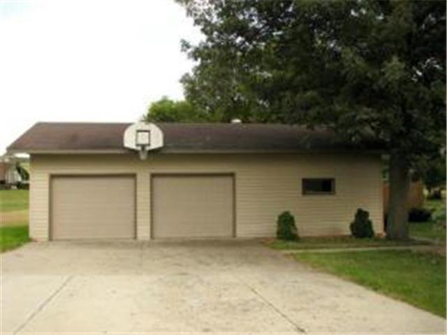 115 Southwest 3rd Street Rothsay, MN 56579 - Photo 2 of 27