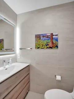 $1,125,000 | 3930 Northeast 21st Avenue, Fort Lauderdale, FL 33308