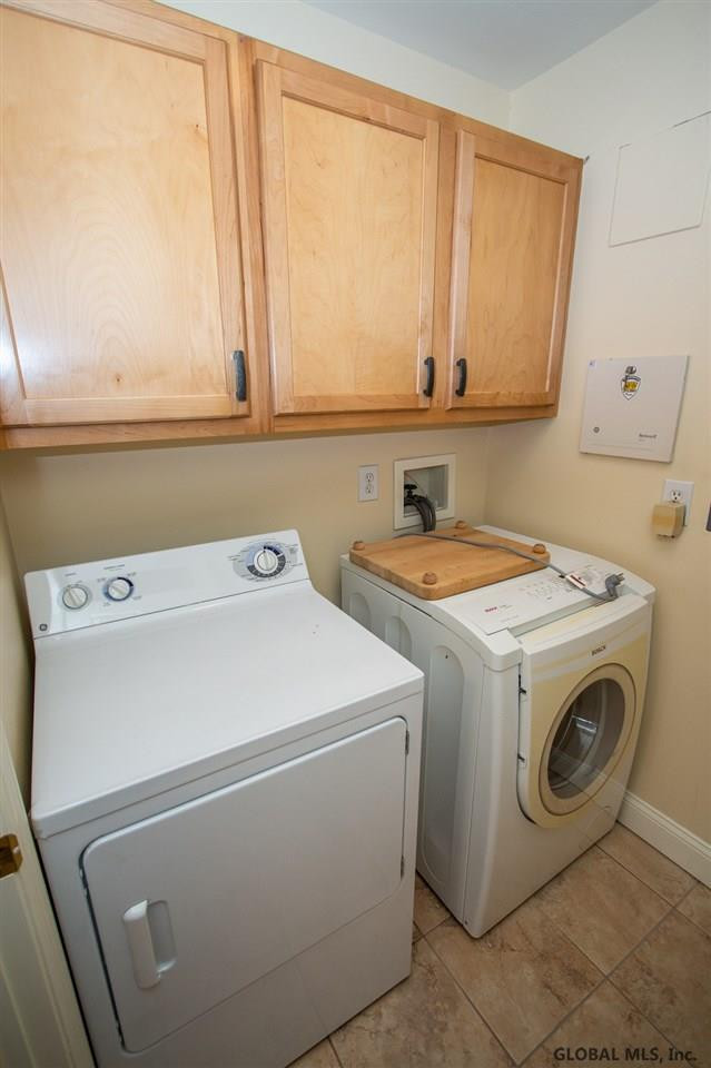 103 Cedar Rensselaer, NY 12144 - Photo 12 of 26 Photo 12