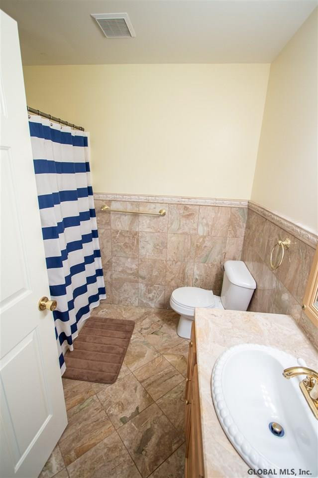 103 Cedar Rensselaer, NY 12144 - Photo 22 of 26 Photo 22