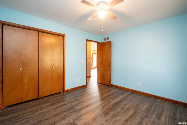 $275,000 | 418 Bayside Drive, Germantown Hills, IL 61548