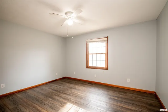 $275,000 | 418 Bayside Drive, Germantown Hills, IL 61548