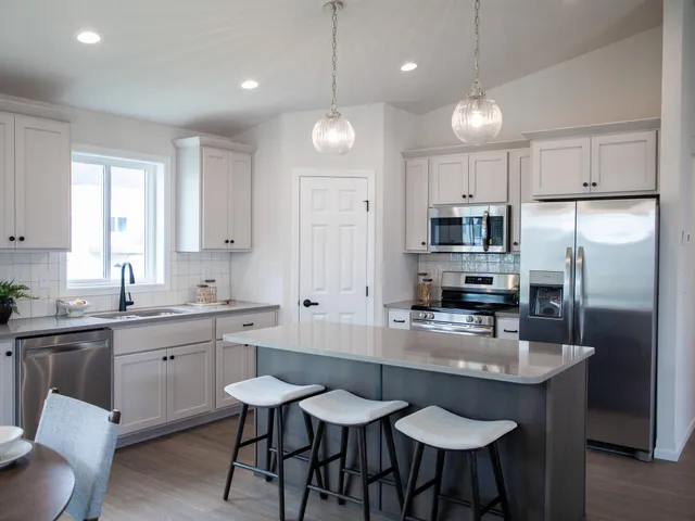 $435,999 | 7342 29th Street South, Fargo, ND 58104