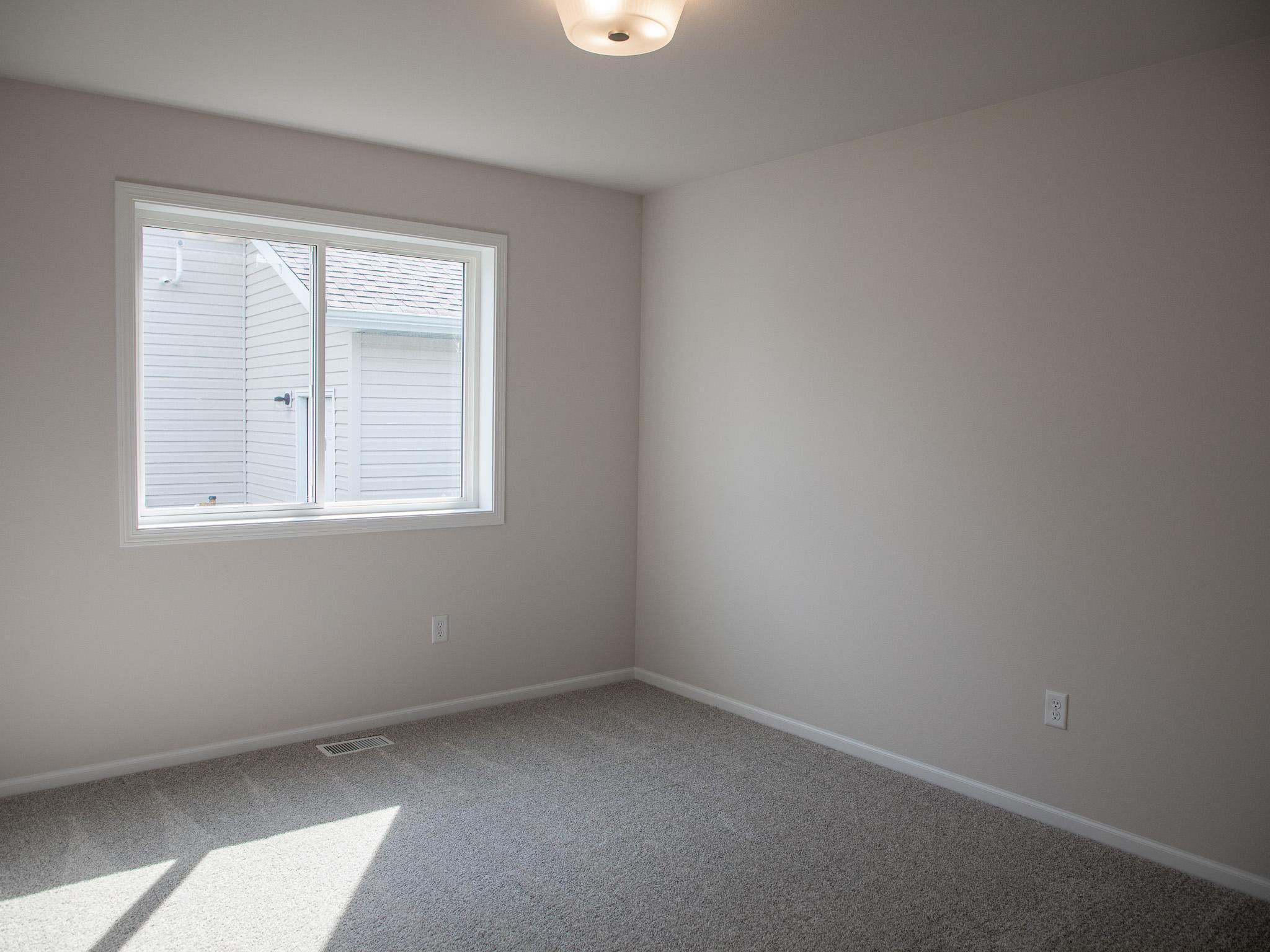 7342 29th Street South Fargo, ND 58104 - Photo 27 of 35