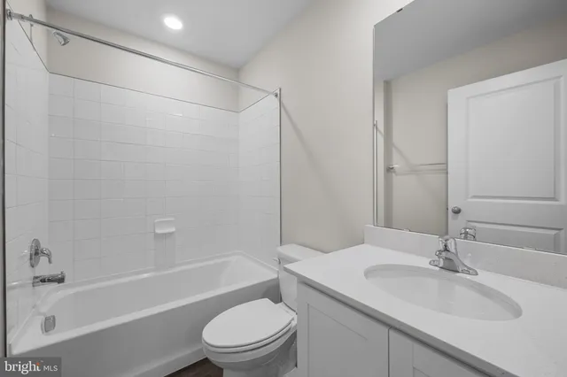 $389,990 | 400 Halyard Court, Joppa, MD 21085