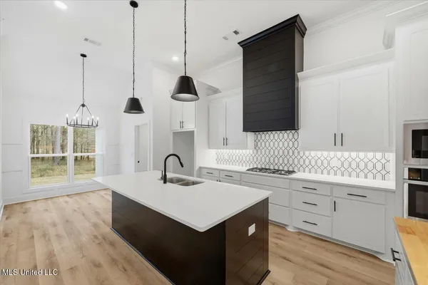 $409,900 | 849 Northwest 11th Avenue, Mendenhall, MS 39114