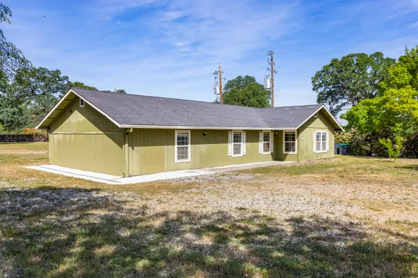 $350,000 | 18355 Shelter Haven Court, Cottonwood, CA 96022