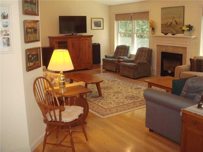 73 Stagecoach Road Stockton Springs, ME 04981 - Photo 5 of 33 Living Room.