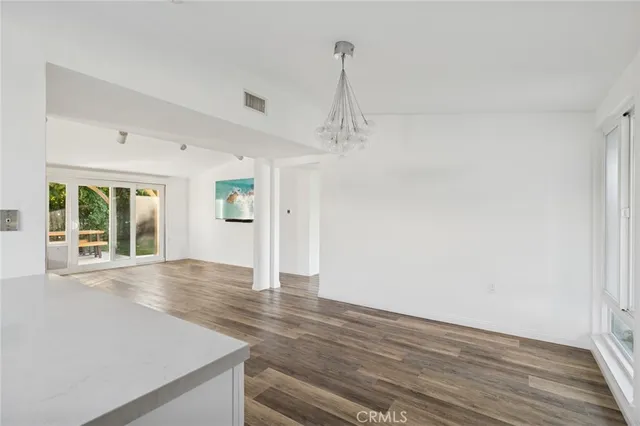 $1,699,000 | 305 Nassau Road, Costa Mesa, CA 92626