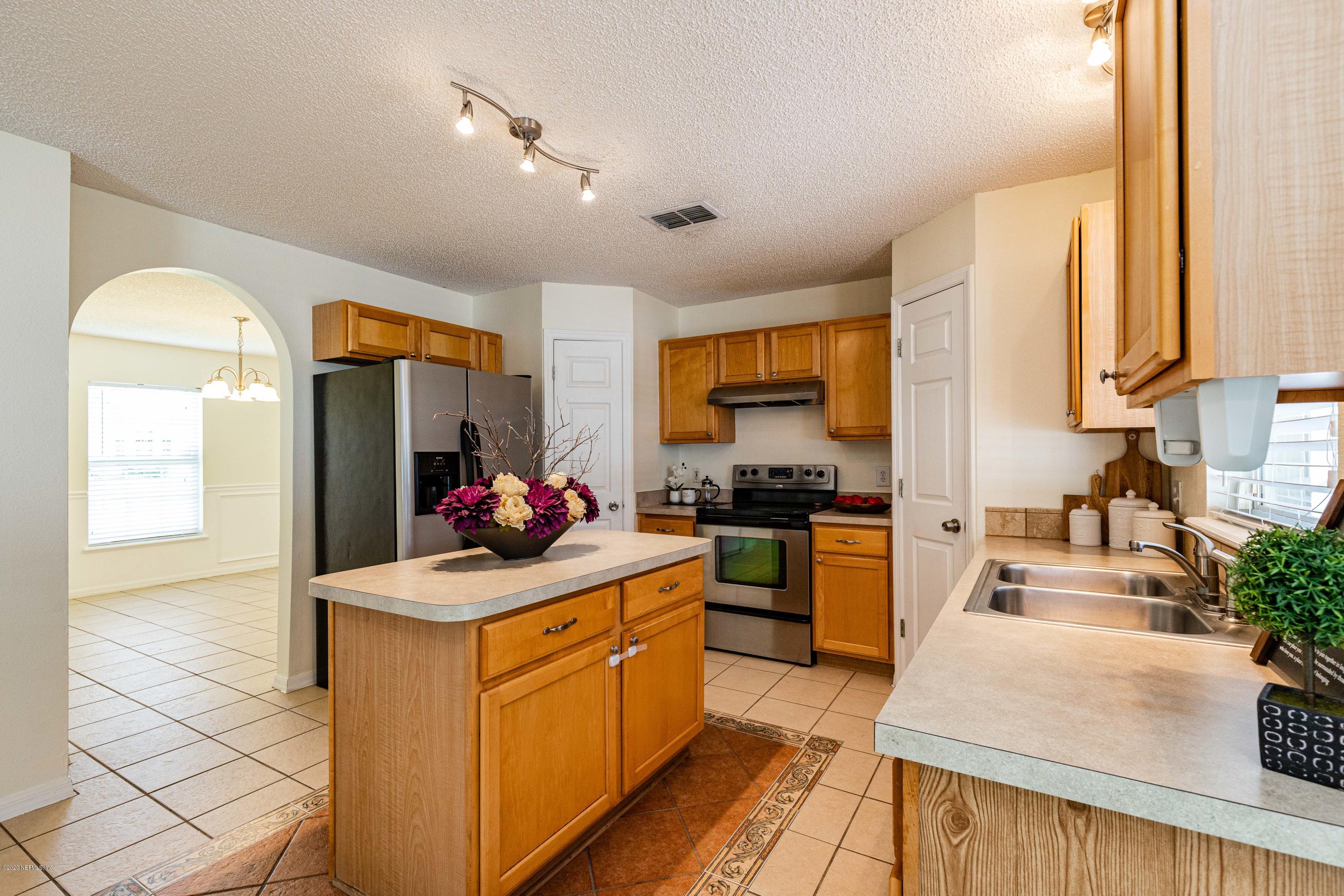 3063 Valkyrie Road Middleburg, FL 32068 - Photo 17 of 49 Kitchen View 5