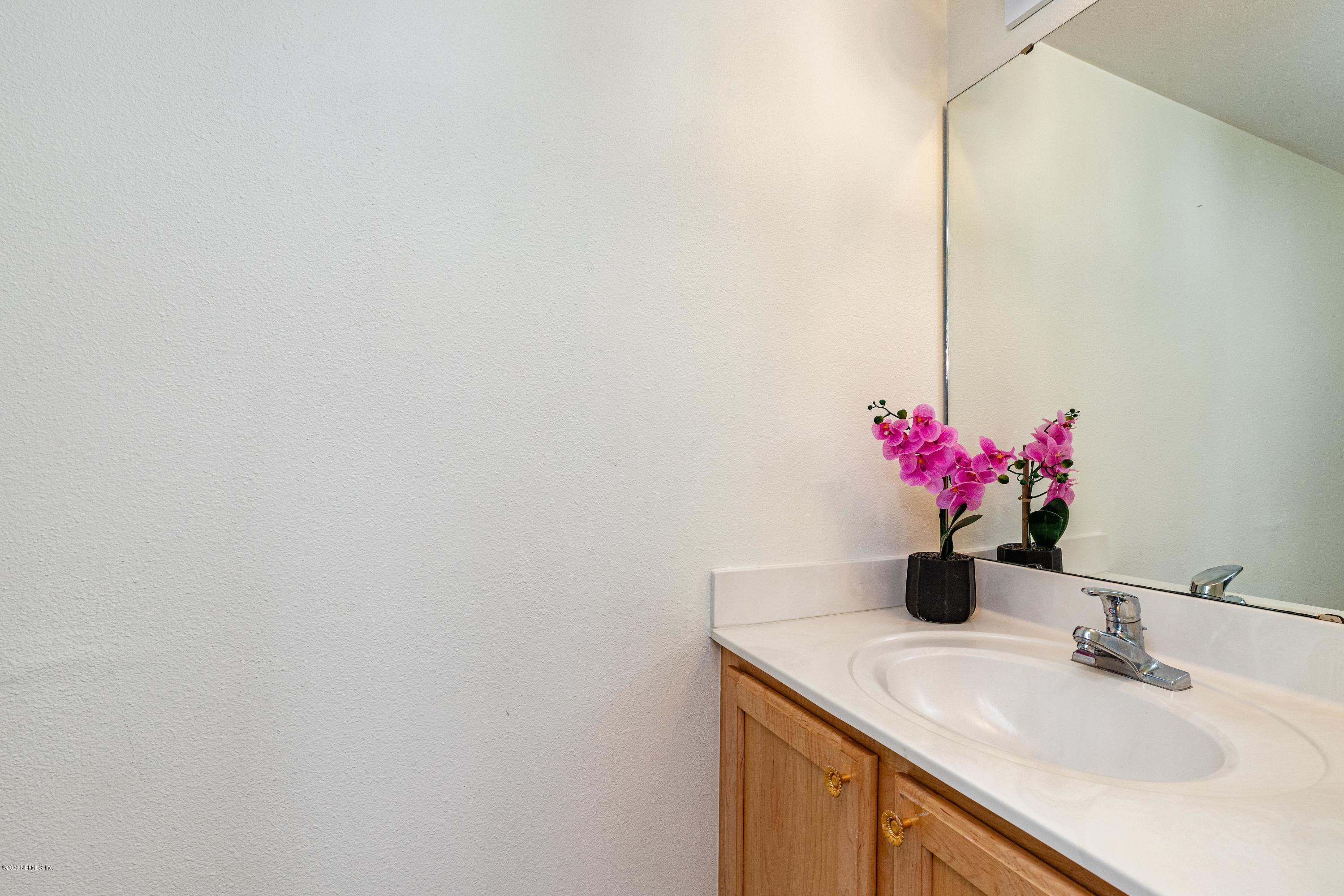 3063 Valkyrie Road Middleburg, FL 32068 - Photo 18 of 49 Half Bathroom