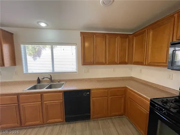 $1,995 | 9278 Alta Monte Court, Las Vegas, NV 89178