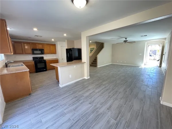 $1,995 | 9278 Alta Monte Court, Las Vegas, NV 89178