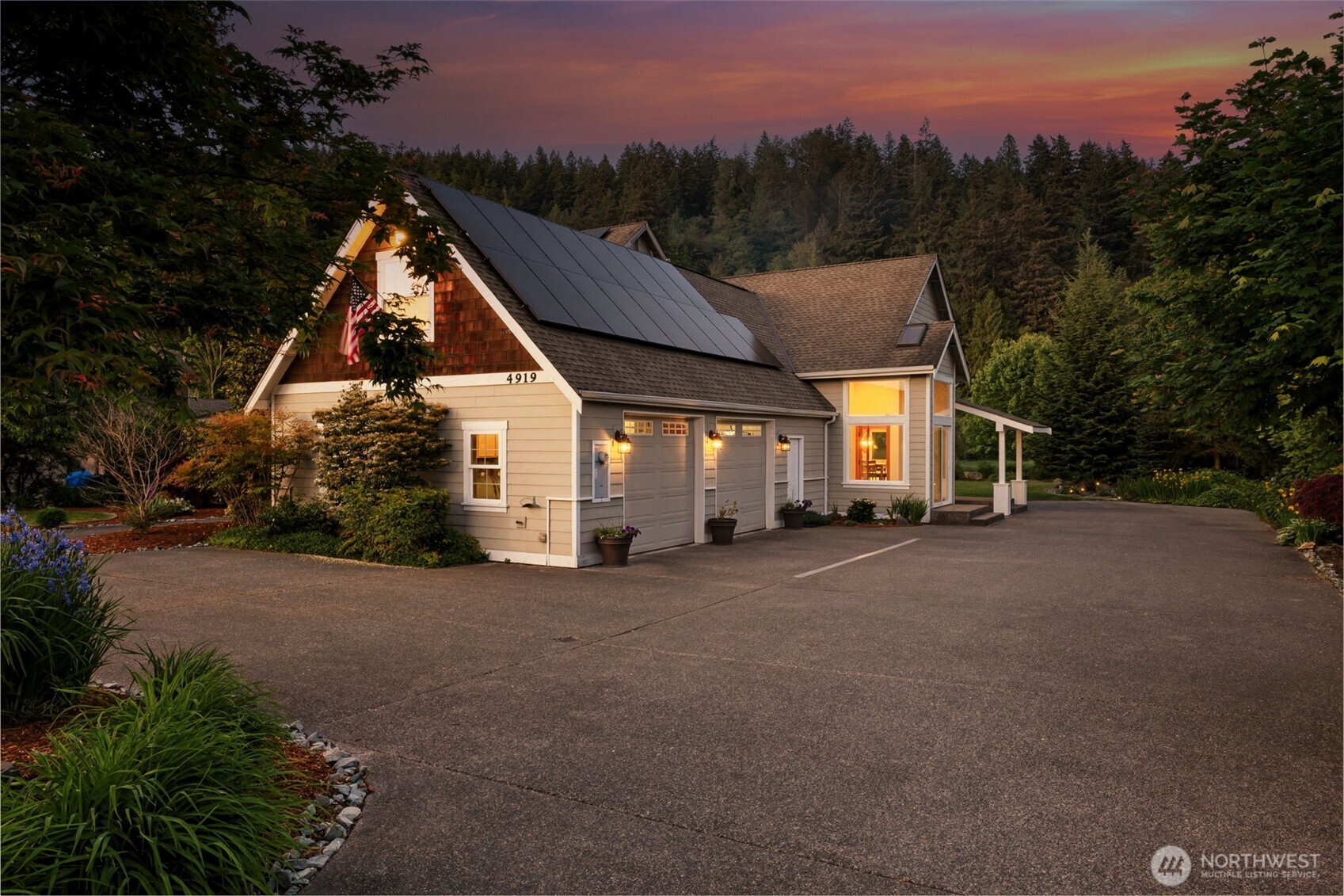 4919 Parker Road East Sumner, WA 98390 - Photo 3 of 40