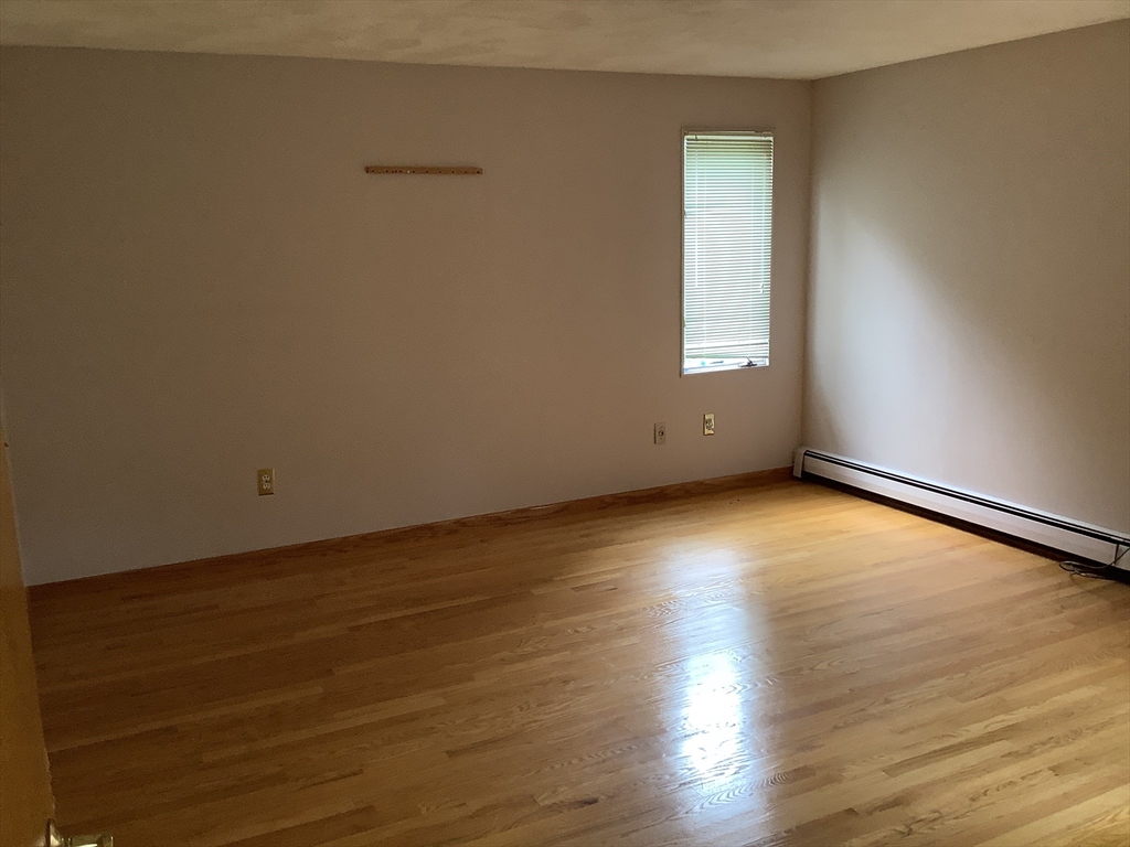 14 Midland Road Lynnfield, MA 01940 - Photo 11 of 18 Gallery Image 11