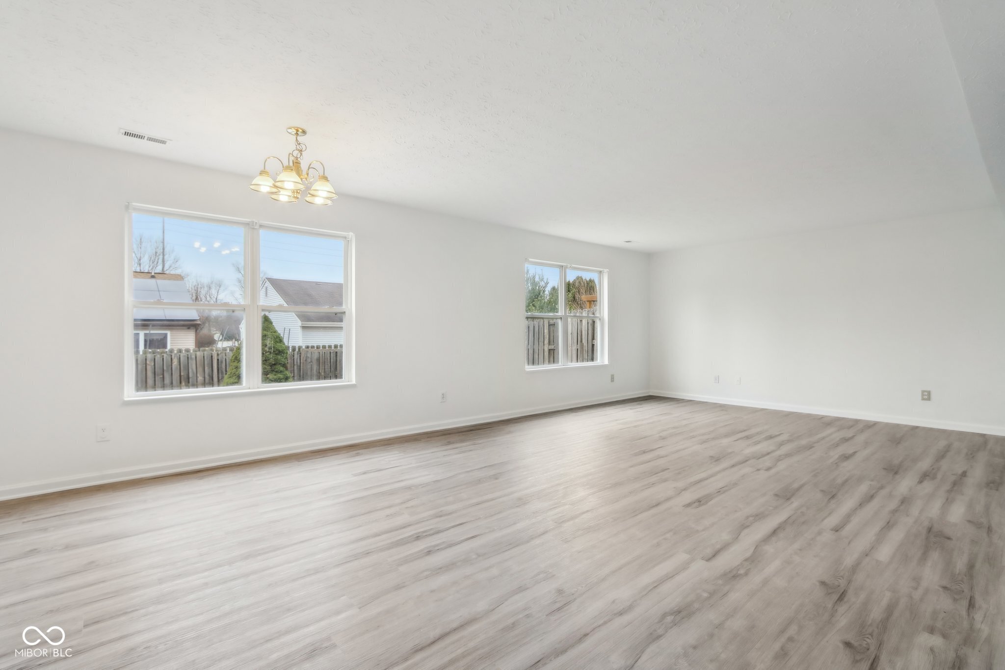 5344 Arbor Creek Drive Indianapolis, IN 46254 - Photo 12 of 48