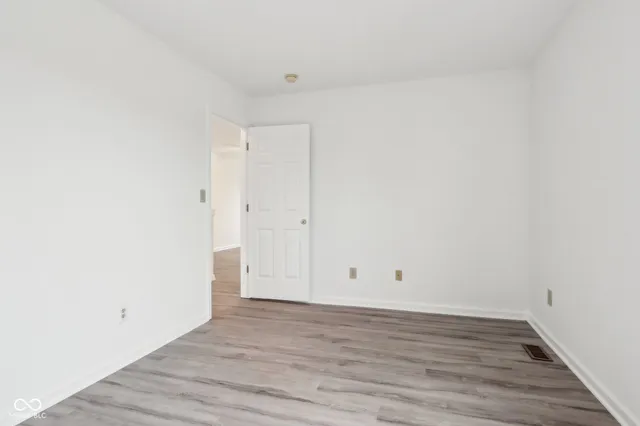 $2,300 | 5344 Arbor Creek Drive, Indianapolis, IN 46254