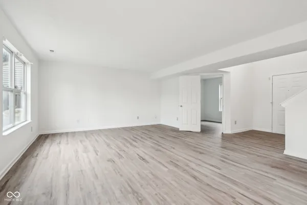 $2,300 | 5344 Arbor Creek Drive, Indianapolis, IN 46254