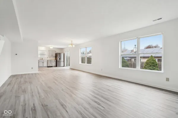 $2,300 | 5344 Arbor Creek Drive, Indianapolis, IN 46254