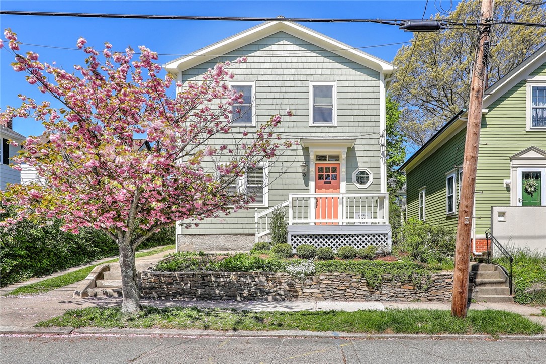 30 Lorimer Avenue Providence, RI 02906 - Photo 1 of 31
