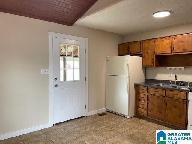 1345 Mountain Lake Road Warrior, AL 35180 - Photo 7 of 15