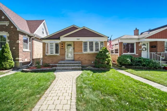 $425,000 | 6011 North Monitor Avenue, Chicago, IL 60646