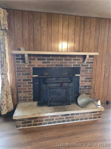 $289,900 | 8261 West Cox Ferry Road, Campbellsburg, IN 47108