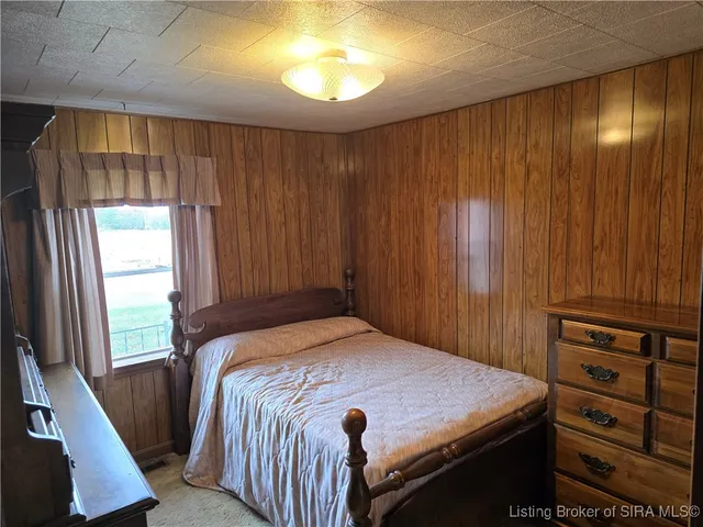 $289,900 | 8261 West Cox Ferry Road, Campbellsburg, IN 47108