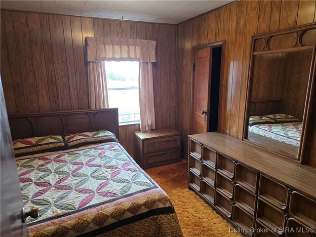 $289,900 | 8261 West Cox Ferry Road, Campbellsburg, IN 47108