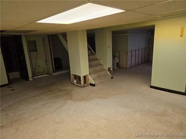 $289,900 | 8261 West Cox Ferry Road, Campbellsburg, IN 47108