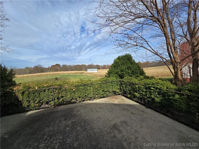 $289,900 | 8261 West Cox Ferry Road, Campbellsburg, IN 47108