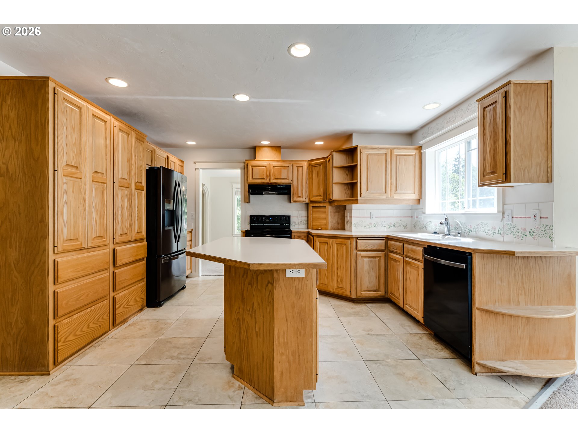 3926 Shasta View Street Eugene, OR 97405 - Photo 18 of 48