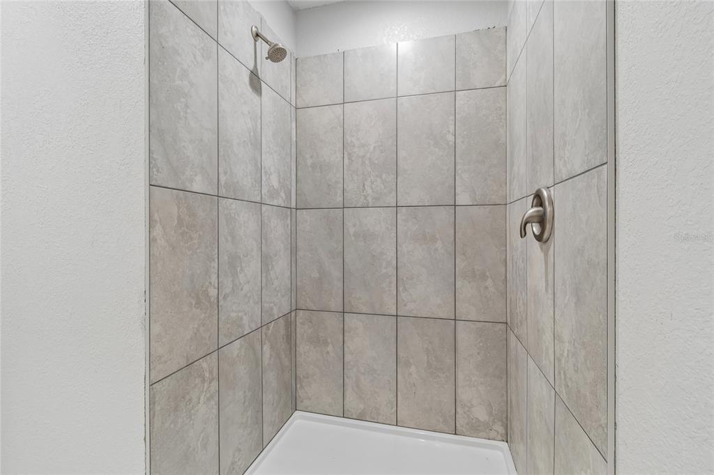 15628 Carlton Lake Road Wimauma, FL 33598 - Photo 26 of 80