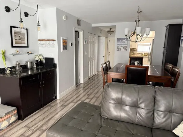 $2,500 | 1161 Hillsboro Mile, Unit 305, Hillsboro Beach, FL 33064