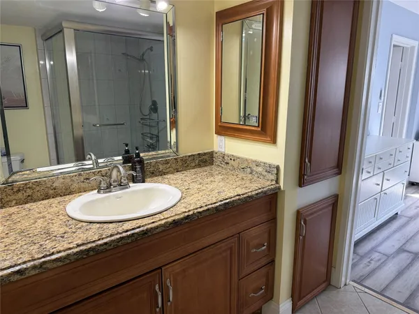 $2,500 | 1161 Hillsboro Mile, Unit 305, Hillsboro Beach, FL 33064
