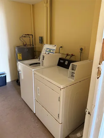 $2,500 | 1161 Hillsboro Mile, Unit 305, Hillsboro Beach, FL 33064